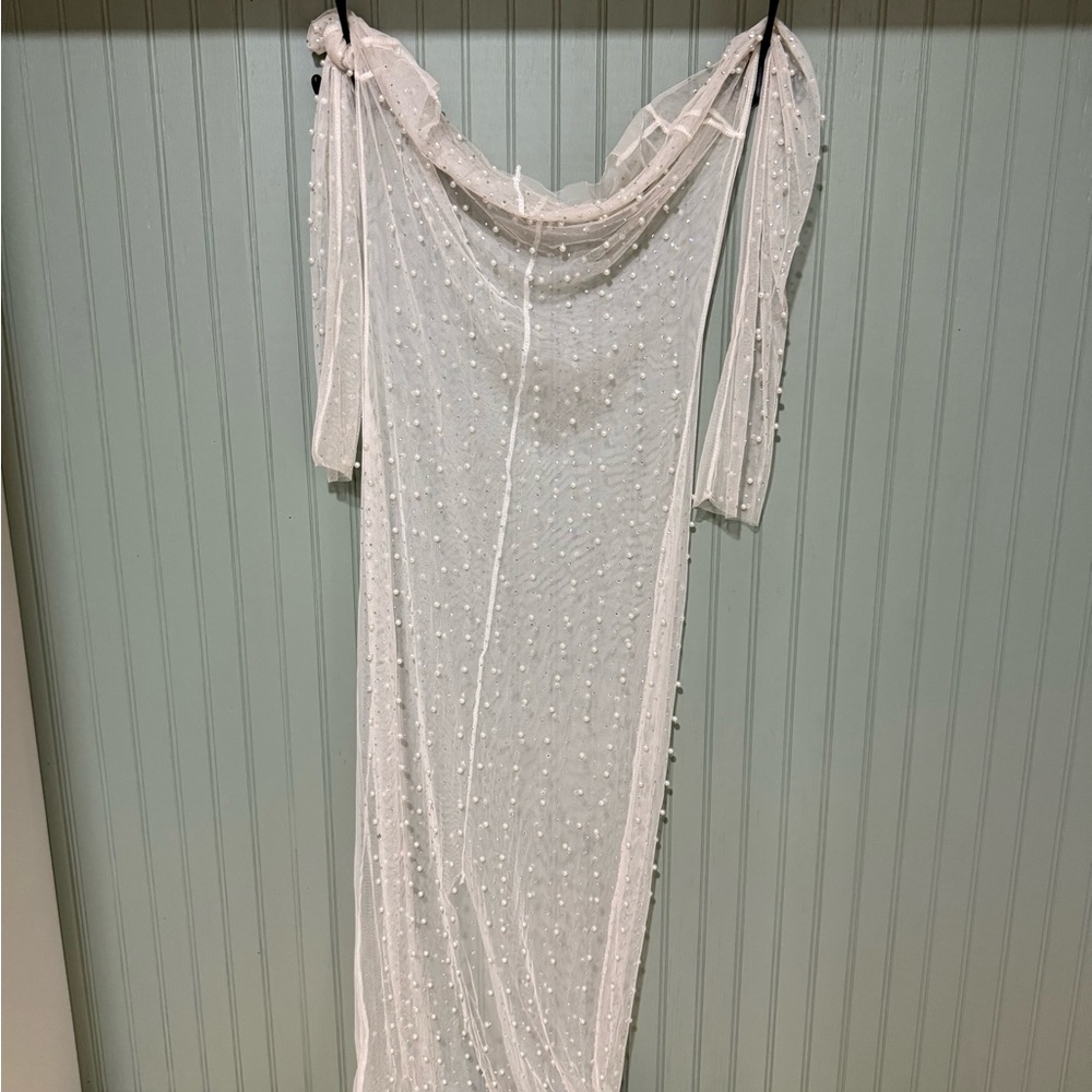 Sheer pearl dress - Picture 2 of 3